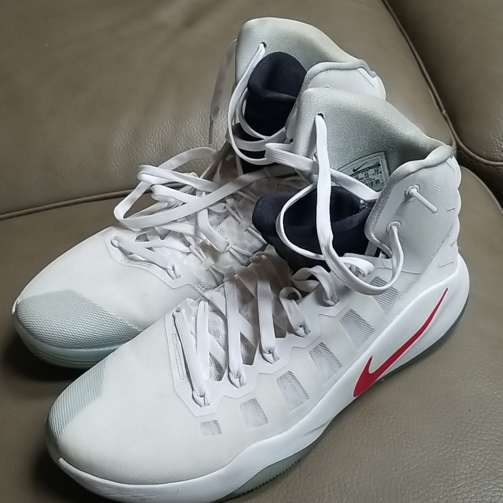 Size 11 men's Nike